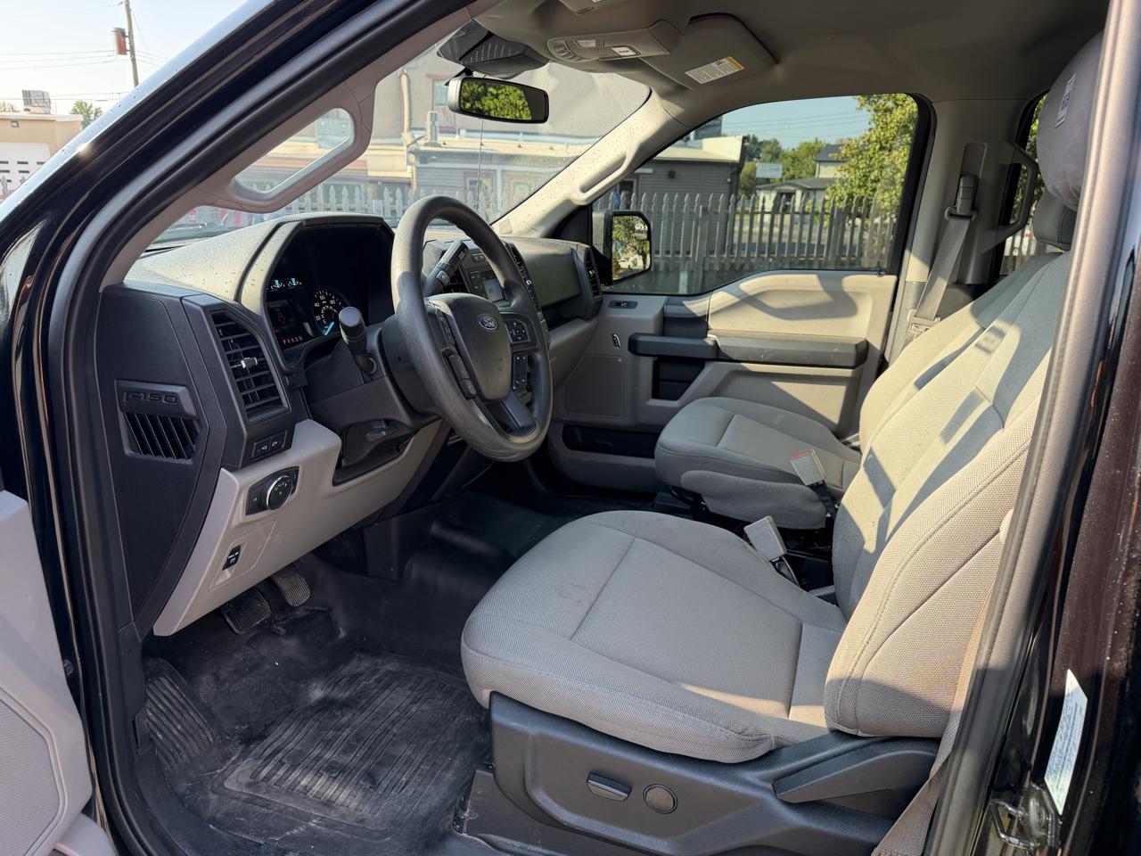 Ford F-150 4WD SuperCrew 139" XL 2020