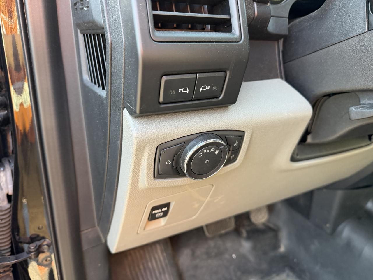 Ford F-150 4WD SuperCrew 139" XL 2020