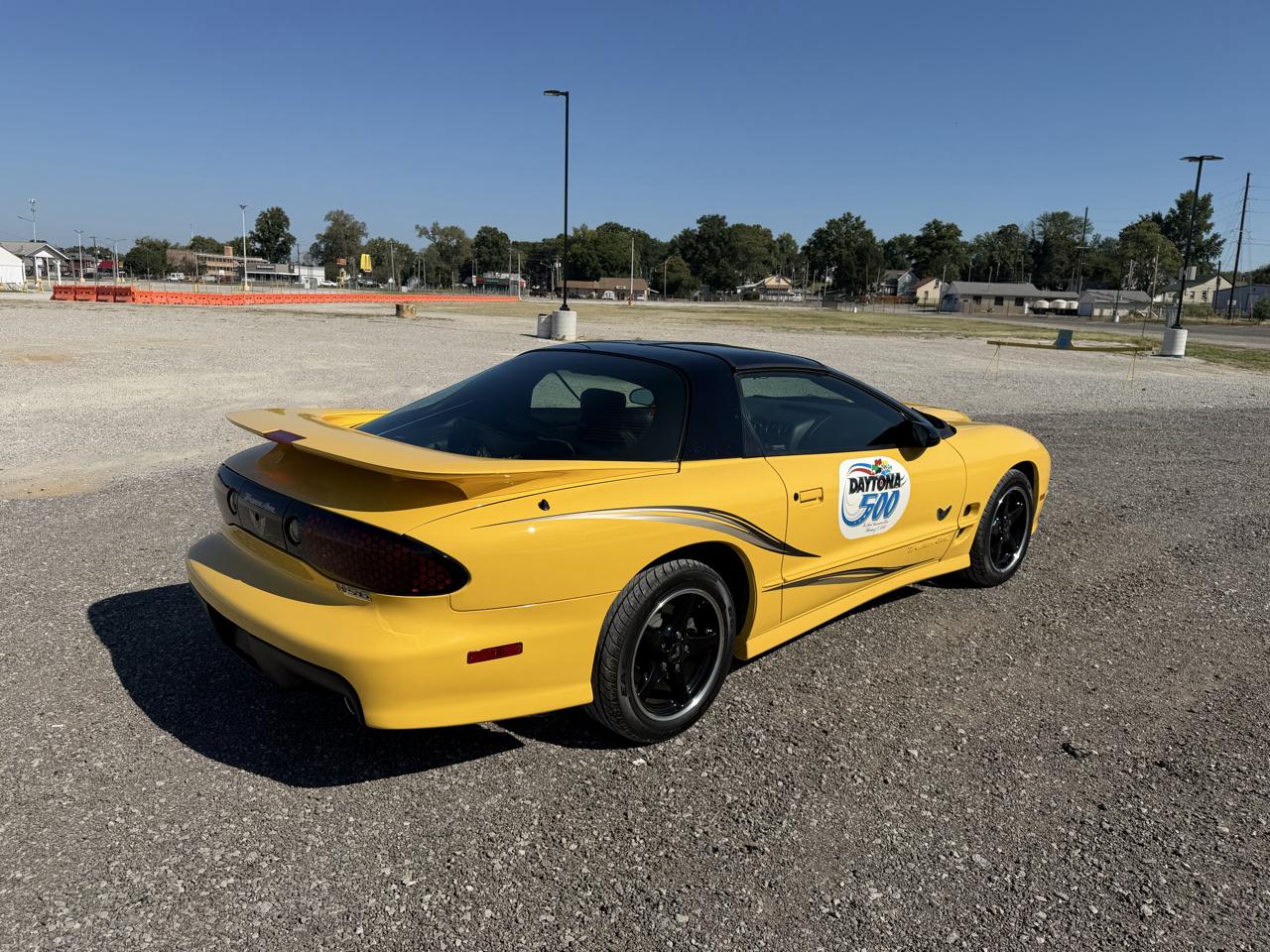 Pontiac Firebird 2dr Coupe Trans Am 2002