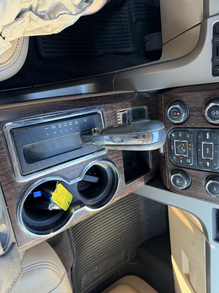 Ford F-150 4WD SuperCrew 139" Lariat 2013