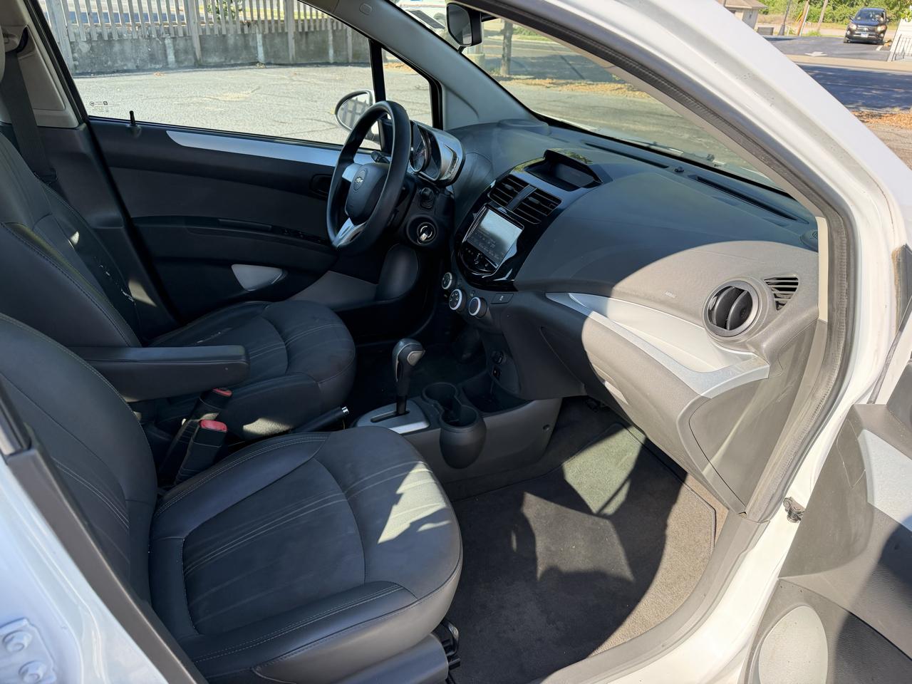 Chevrolet Spark 1LT Auto 2014