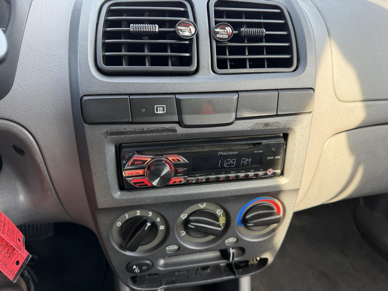 Hyundai Accent GLS 4-Door 2005