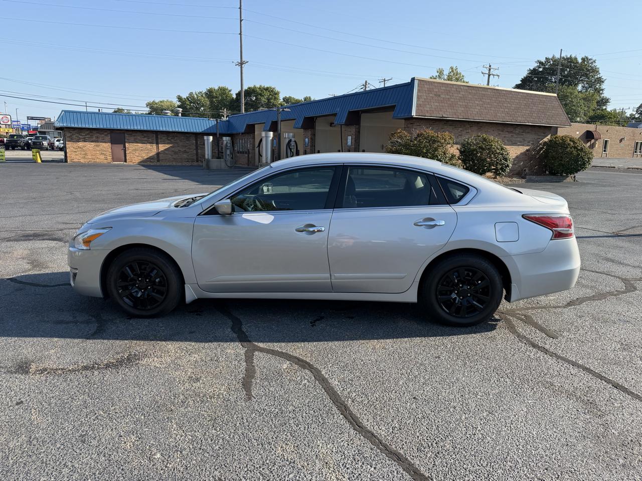 Nissan Altima 2.5 SV 2015