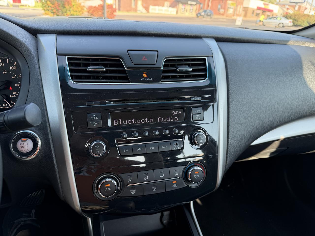 Nissan Altima 2.5 SV 2015