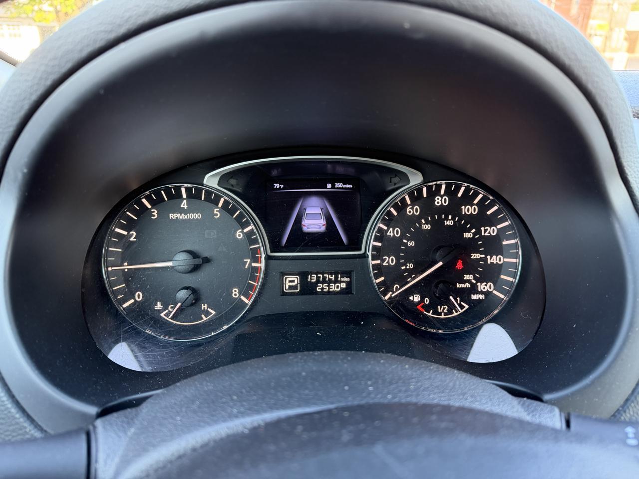 Nissan Altima 2.5 SV 2015