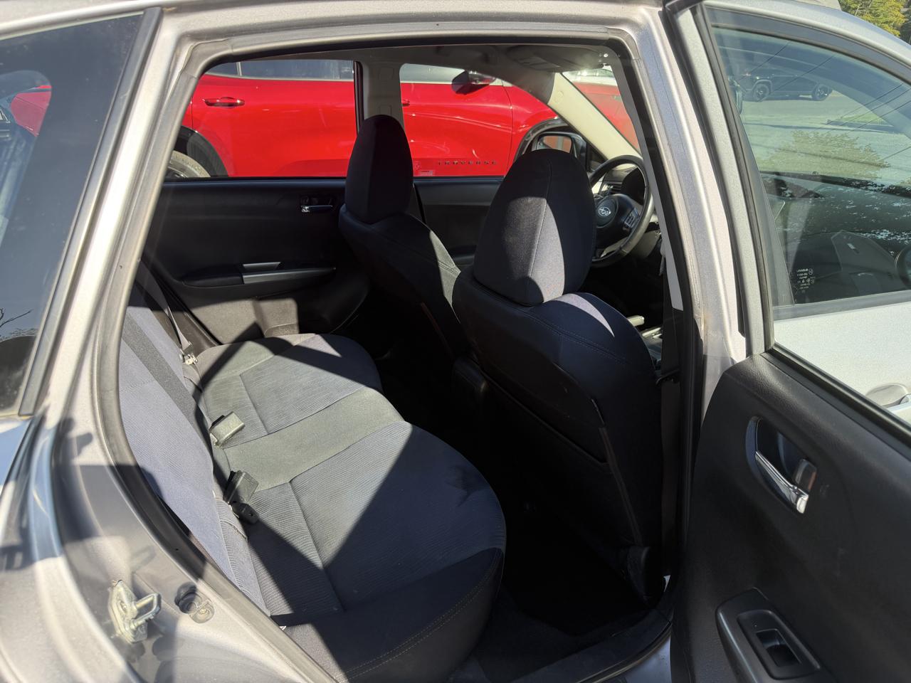 Subaru Impreza Outback Sport 2011