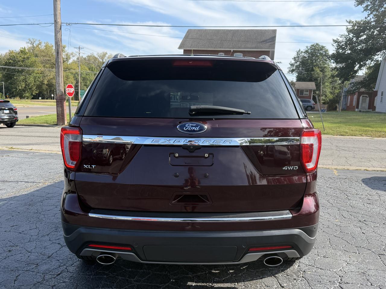 Ford Explorer 4dr XLT 2018