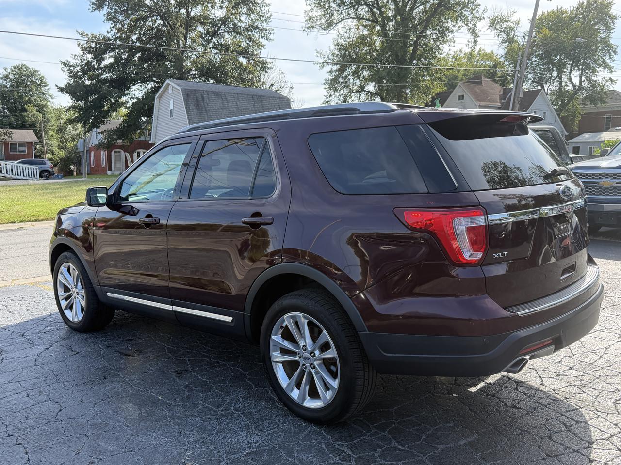 Ford Explorer 4dr XLT 2018