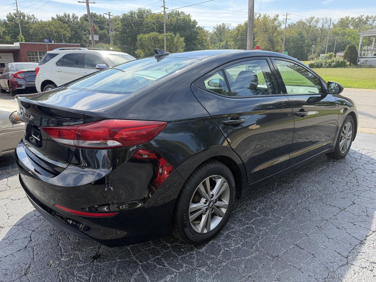 Hyundai Elantra 4dr Sdn Auto 2017