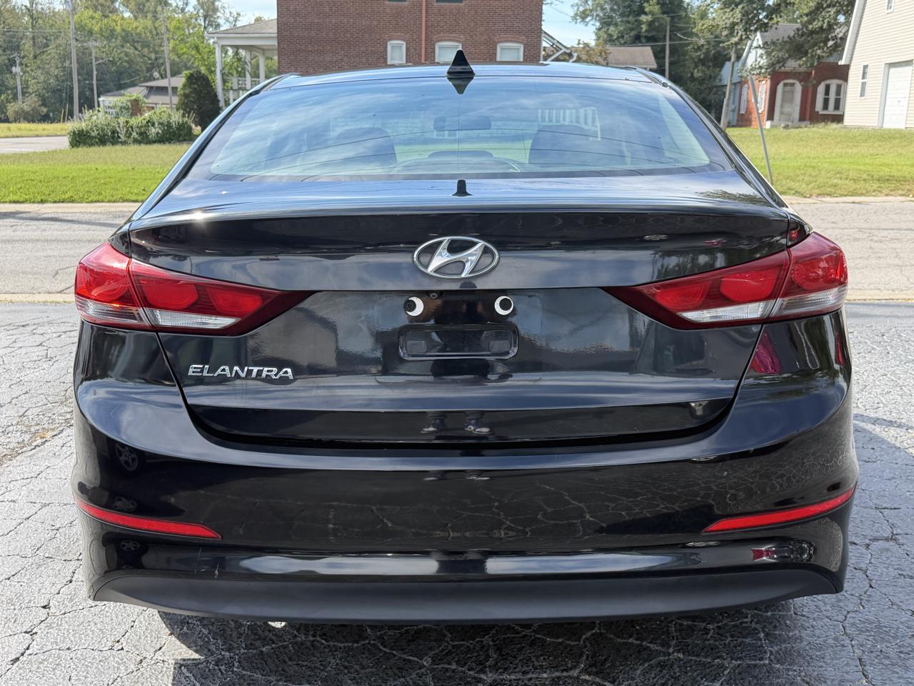 Hyundai Elantra 4dr Sdn Auto 2017