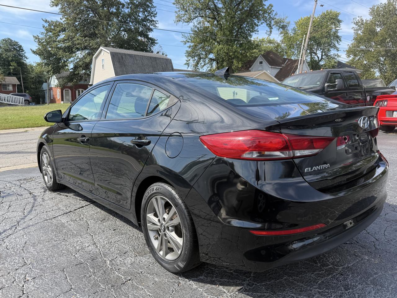 Hyundai Elantra 4dr Sdn Auto 2017