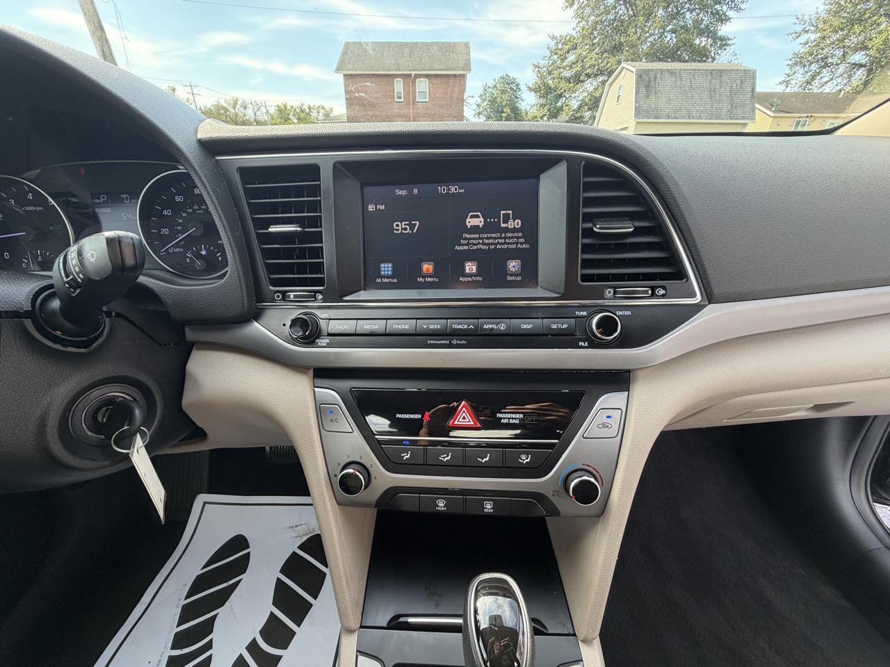 Hyundai Elantra 4dr Sdn Auto 2017