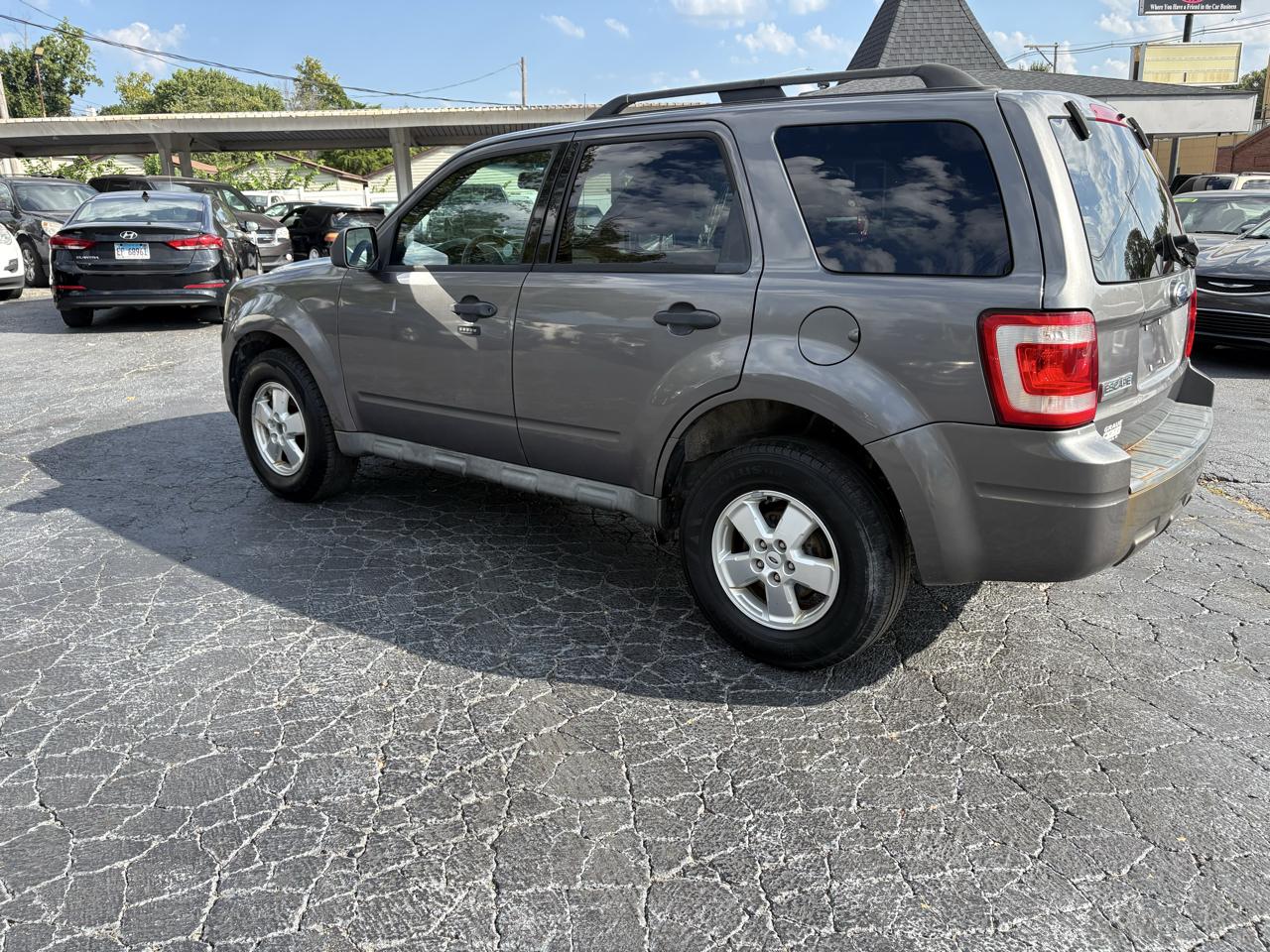 Ford Escape XLT FWD V6 2009