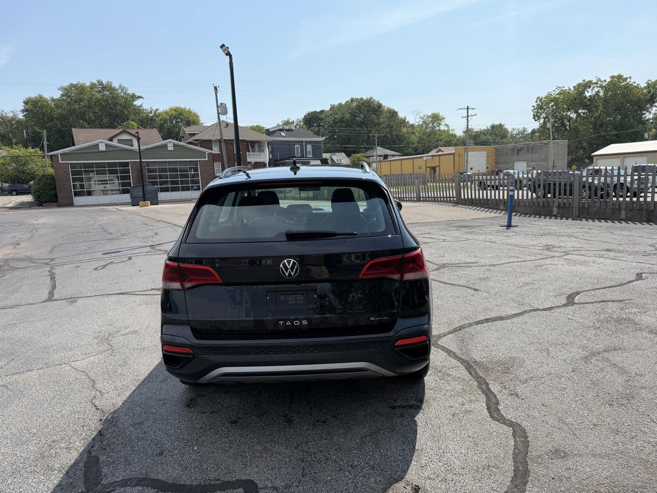 Volkswagen Taos S 4MOTION 2022