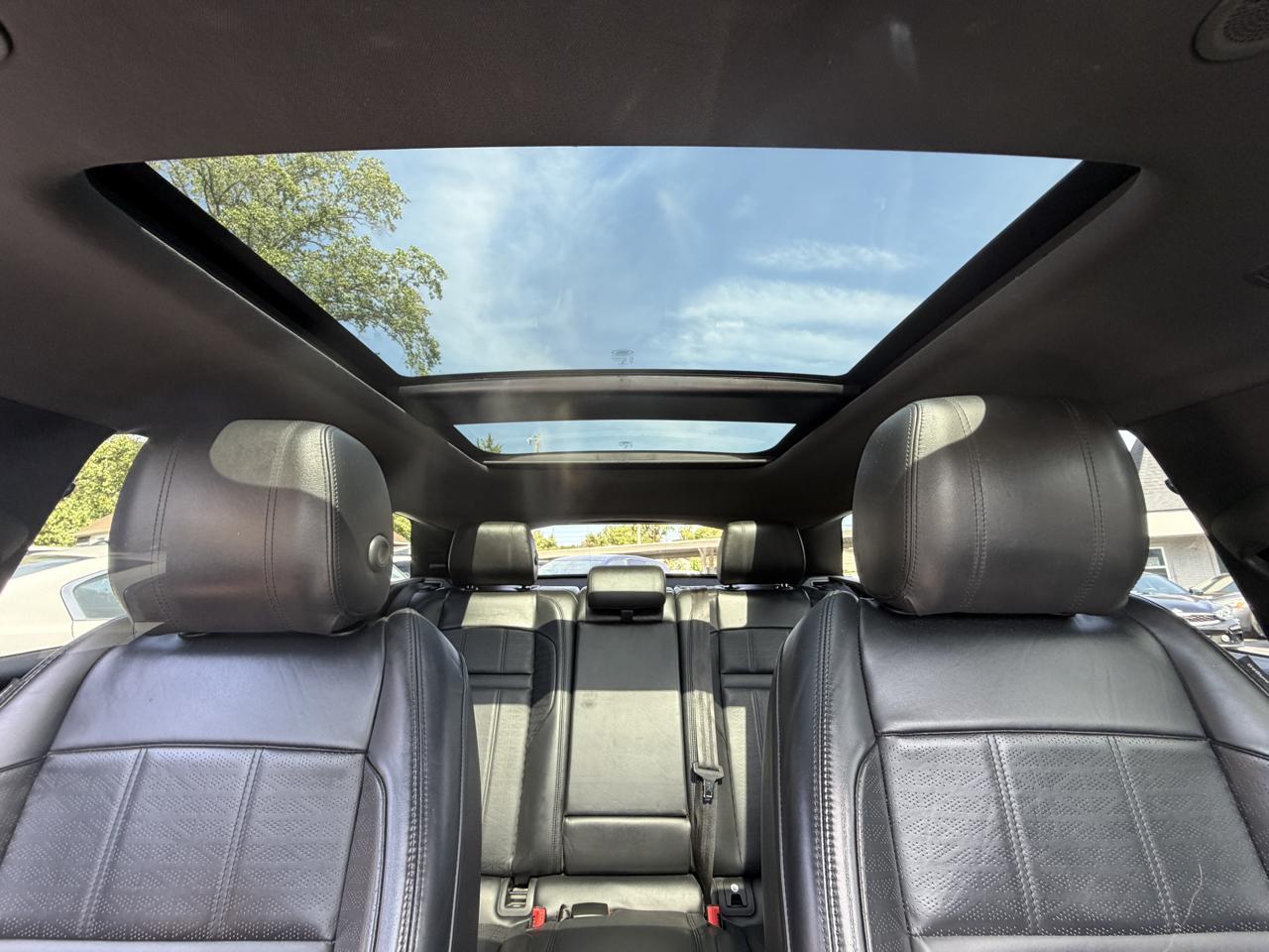 Land Rover Range Rover Evoque R-Dynamic SE 2021