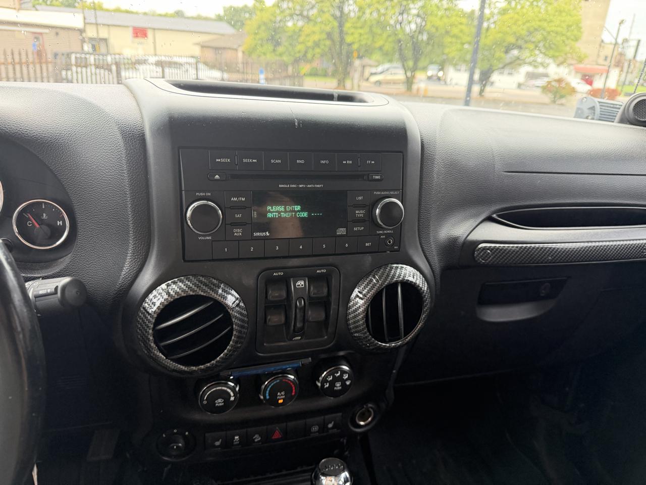 Jeep Wrangler Unlimited Rubicon 4WD 2012