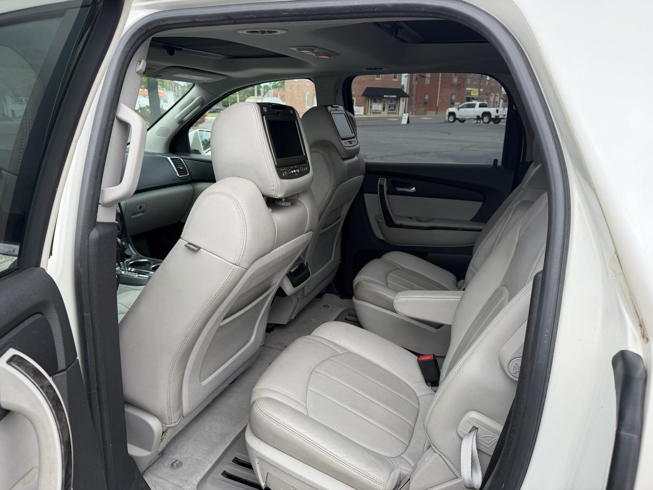 GMC Acadia Denali AWD 2011