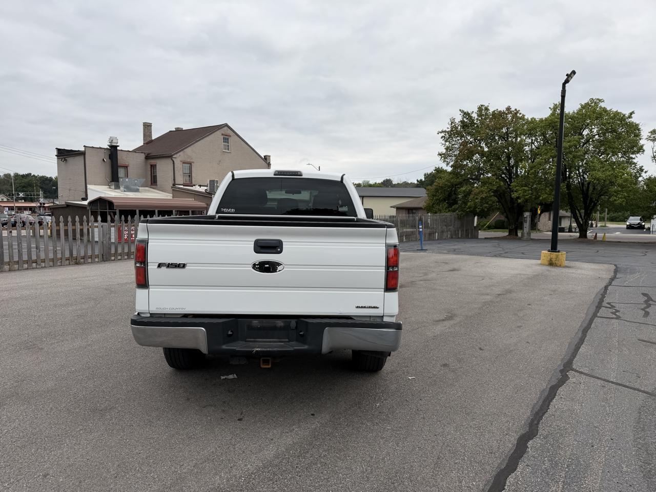 Ford F-150 2WD Supercab 163" XL 2011