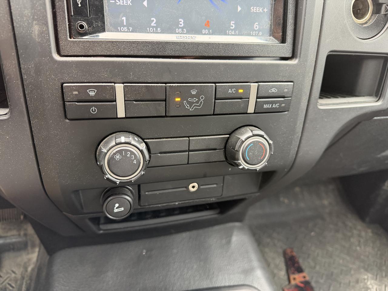 Ford F-150 2WD Supercab 163" XL 2011
