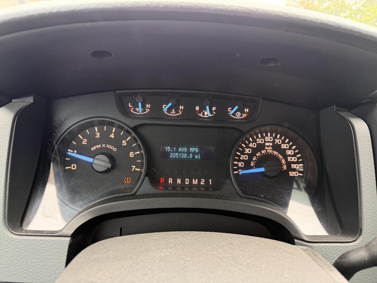 Ford F-150 2WD Supercab 163" XL 2011