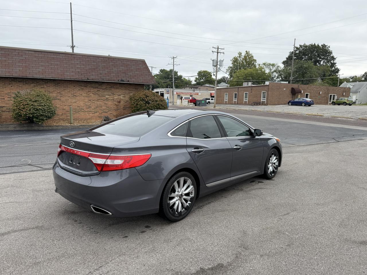 Hyundai Azera 3.3L 2012
