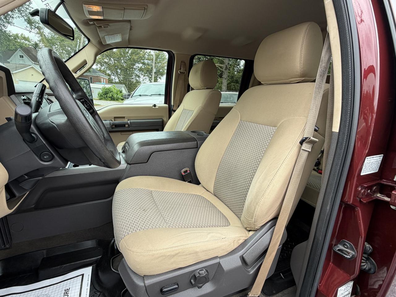 Ford F-350 SD XLT Crew Cab Long Bed DRW 4WD 2012