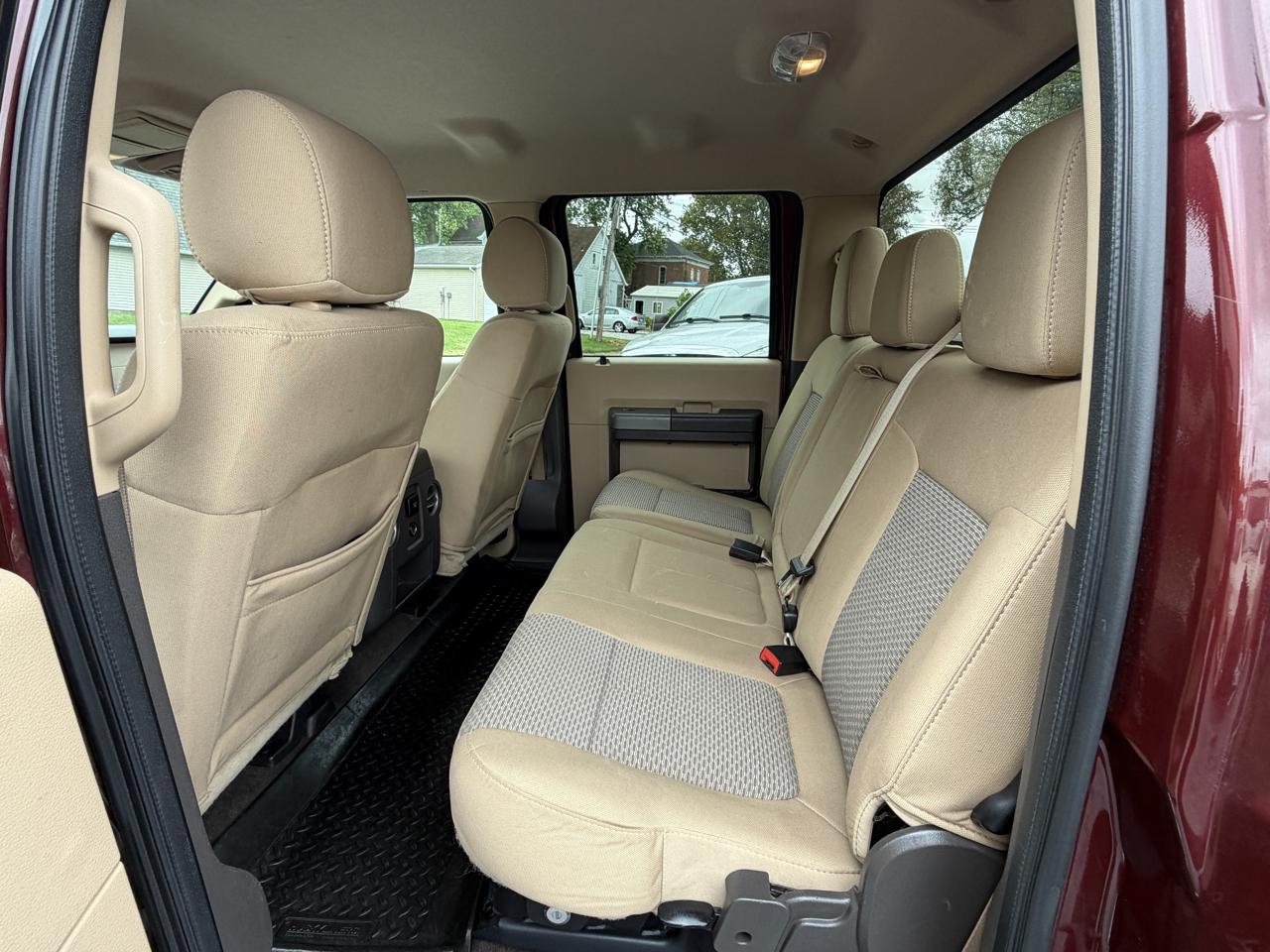 Ford F-350 SD XLT Crew Cab Long Bed DRW 4WD 2012