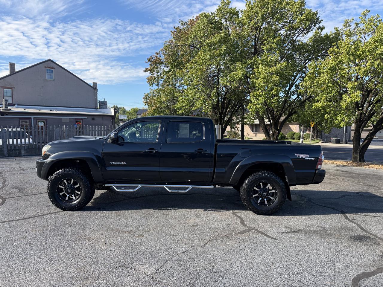 Toyota Tacoma Double Cab Long Bed V6 Auto 4WD 2009
