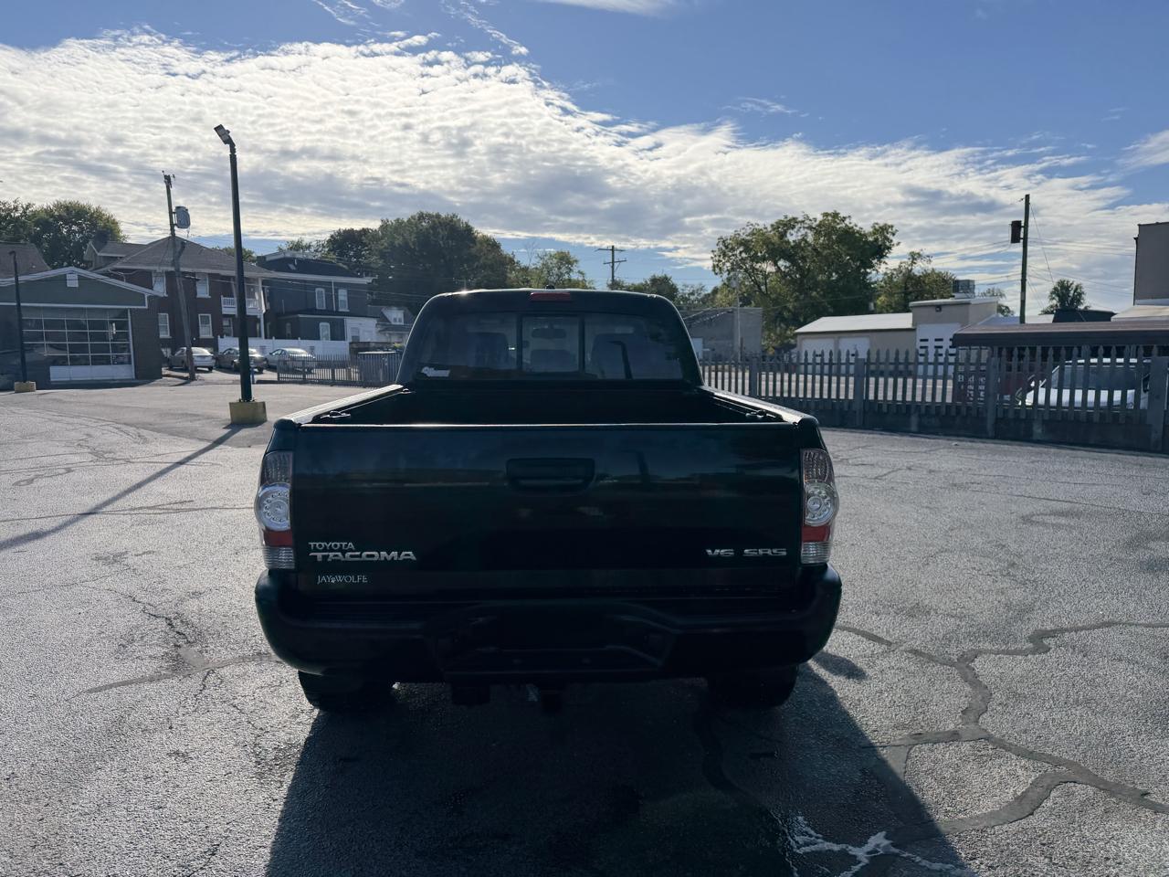 Toyota Tacoma Double Cab Long Bed V6 Auto 4WD 2009