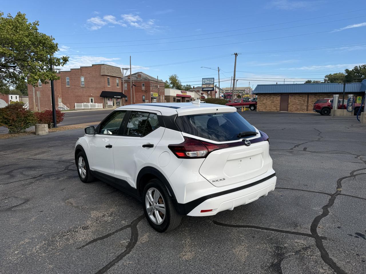Nissan Kicks S 2023