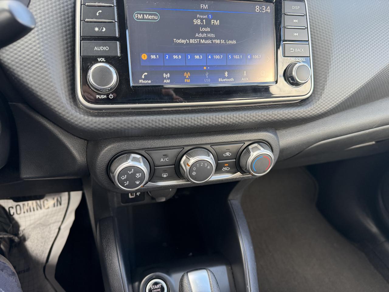Nissan Kicks S 2023