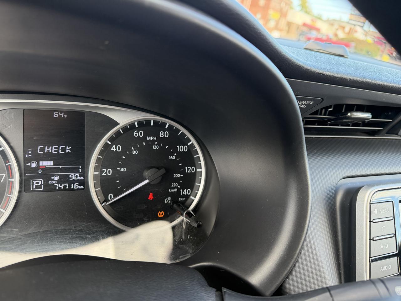 Nissan Kicks S 2023