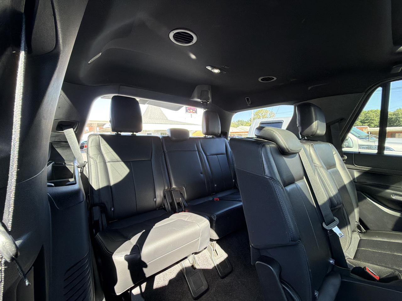 Ford Expedition XLT 4WD 2019