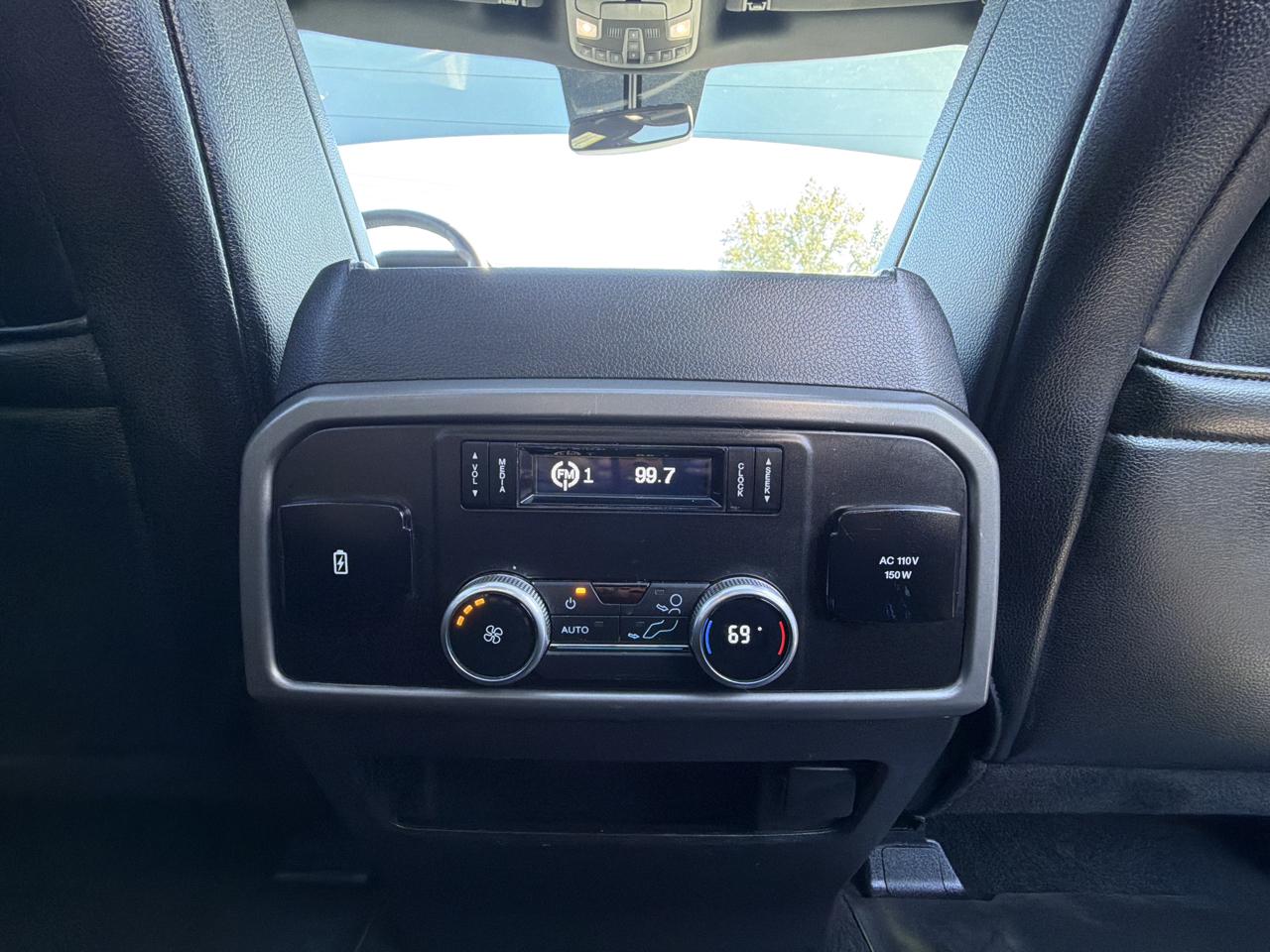 Ford Expedition XLT 4WD 2019