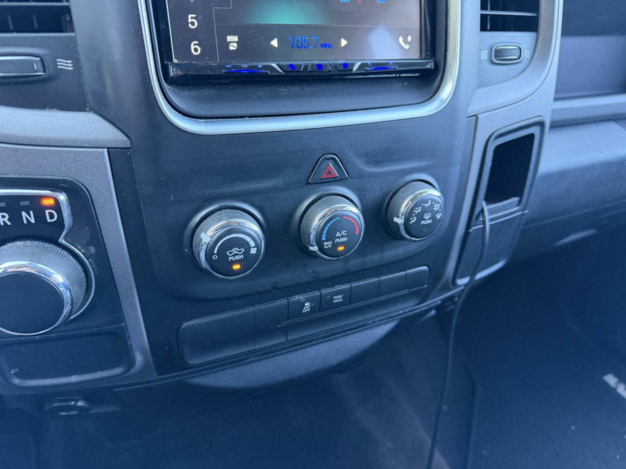 RAM 1500 2WD Crew Cab 149" Sport 2014