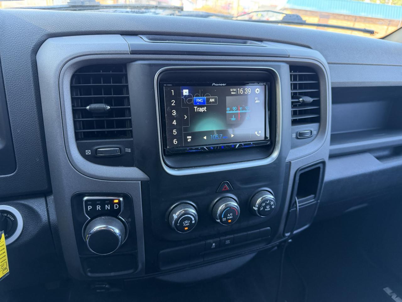 RAM 1500 2WD Crew Cab 149" Sport 2014