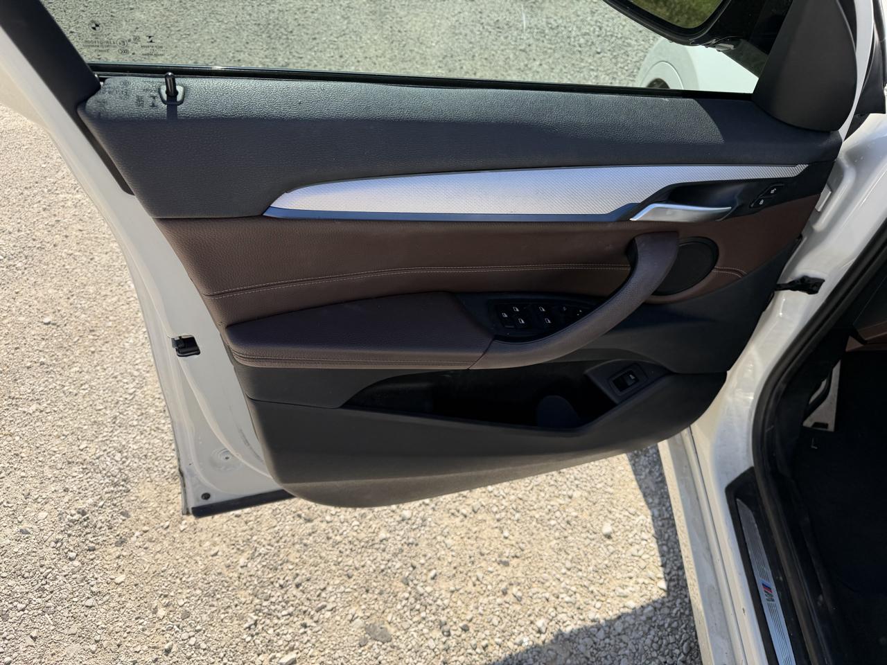 BMW X1 xDrive28i 2021