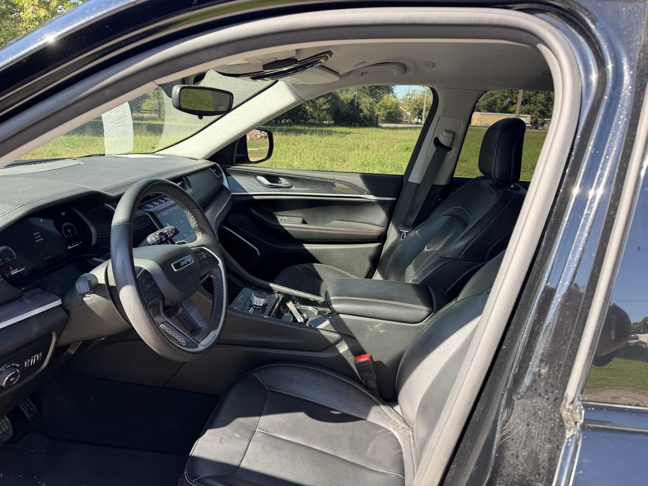 Jeep Grand Cherokee L Limited 4WD 2023