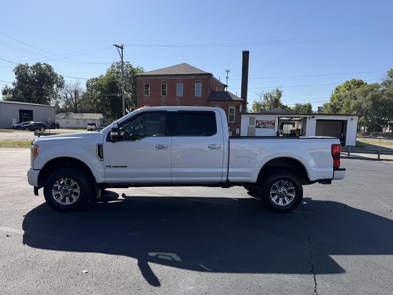 Ford F-250 SD Limited Crew Cab 4WD 2019