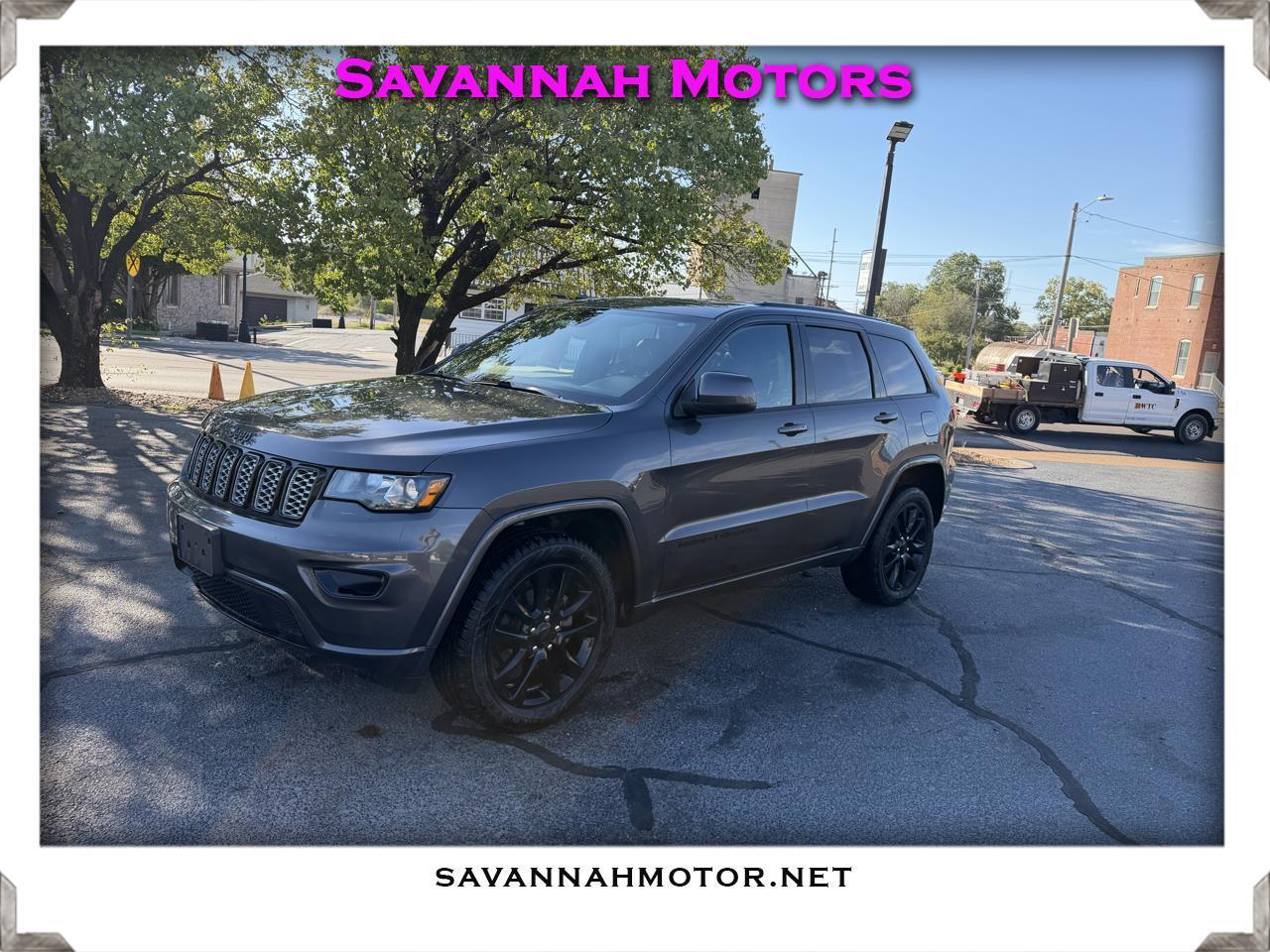 Jeep Grand Cherokee Laredo 4WD 2020