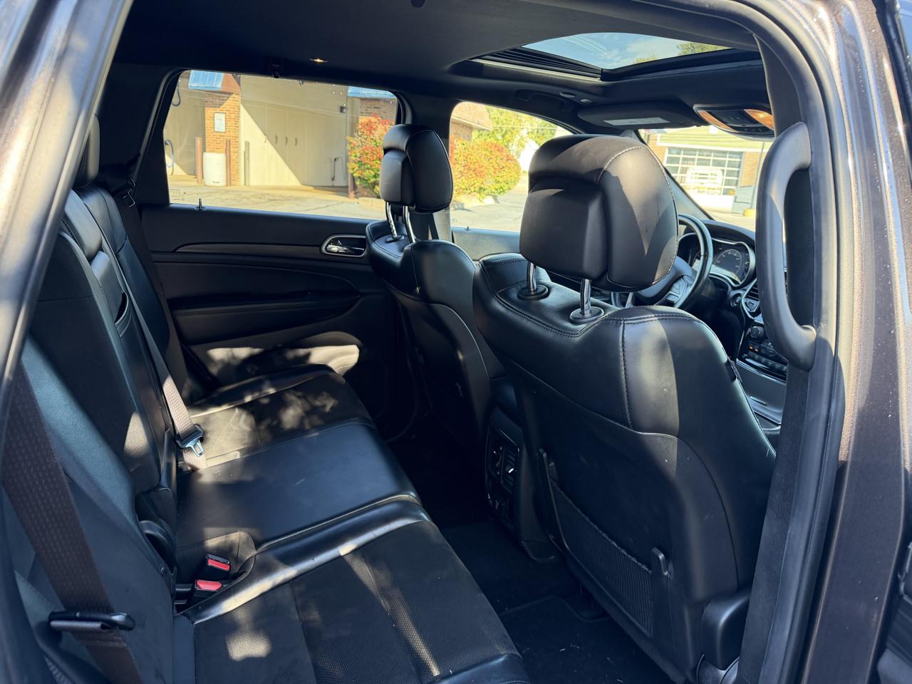 Jeep Grand Cherokee Laredo 4WD 2020