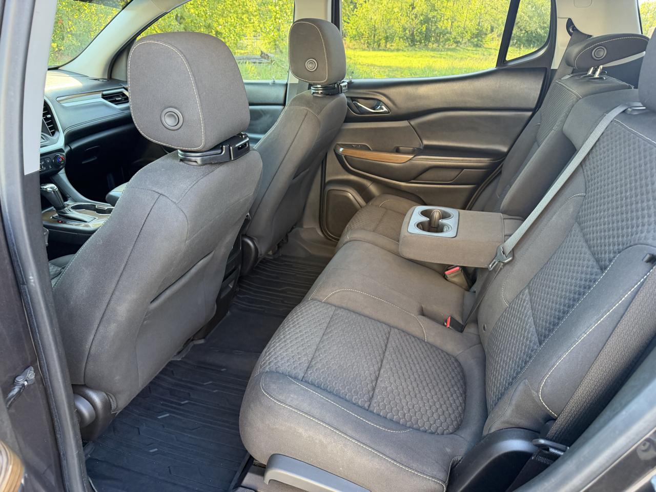 GMC Acadia SLE-1 FWD 2018