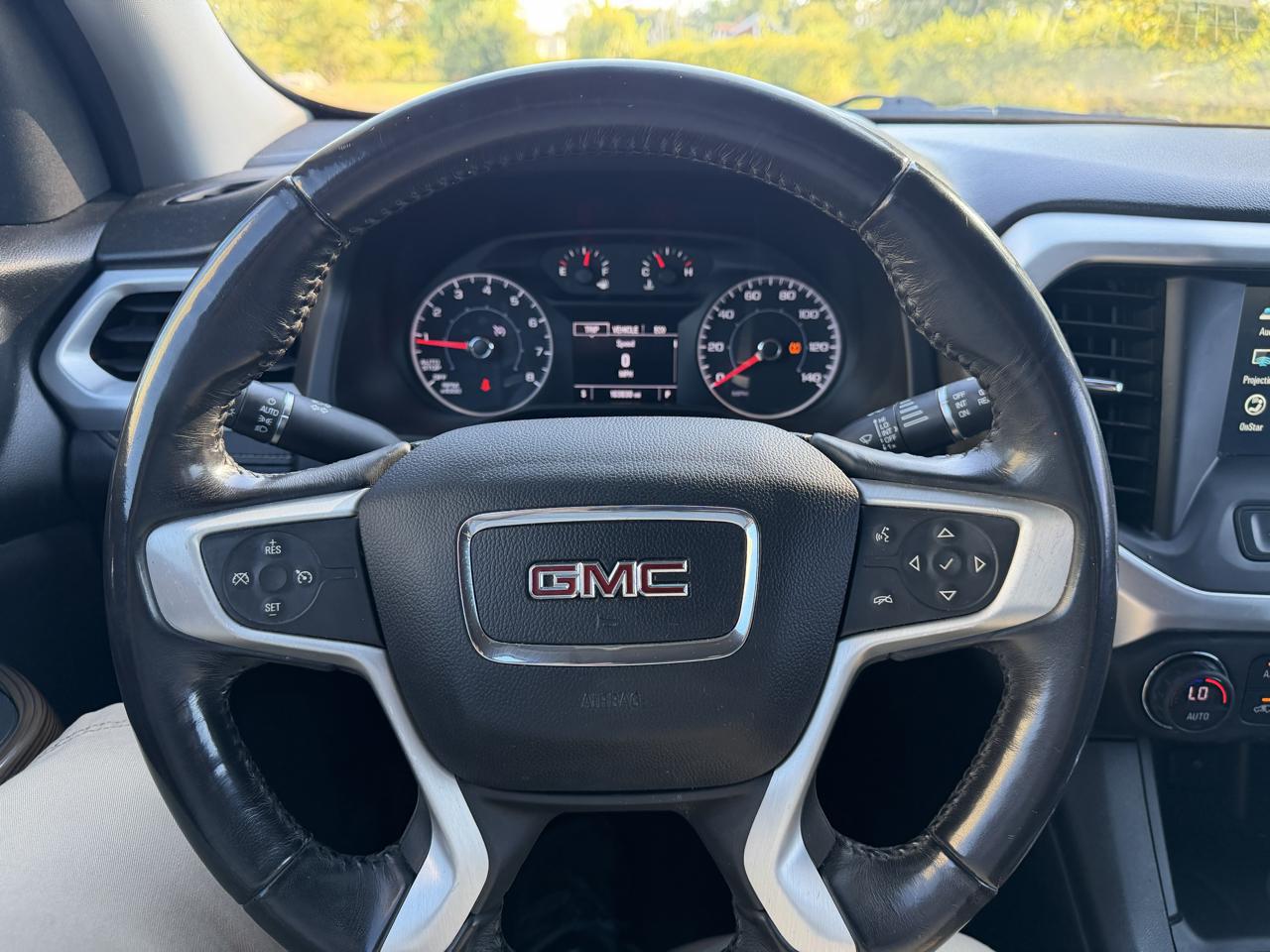 GMC Acadia SLE-1 FWD 2018