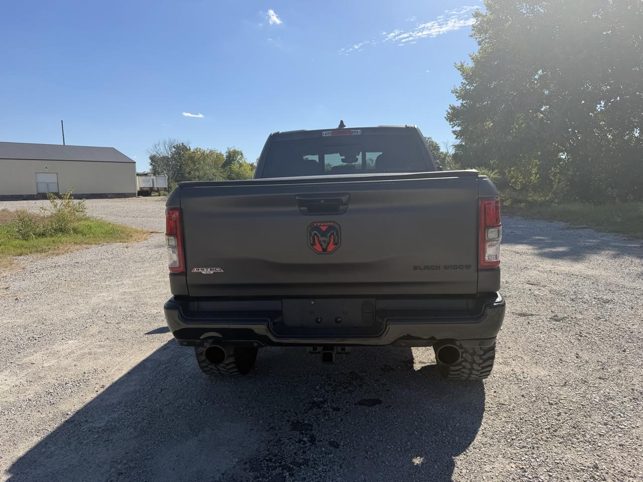 RAM 1500 Big Horn Crew Cab SWB 4WD 2022