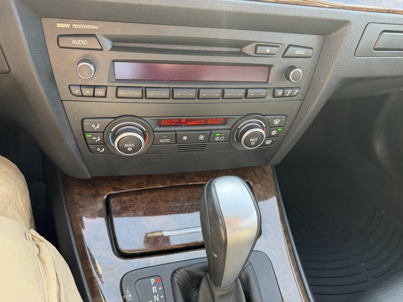 BMW 3-Series 328i 2009