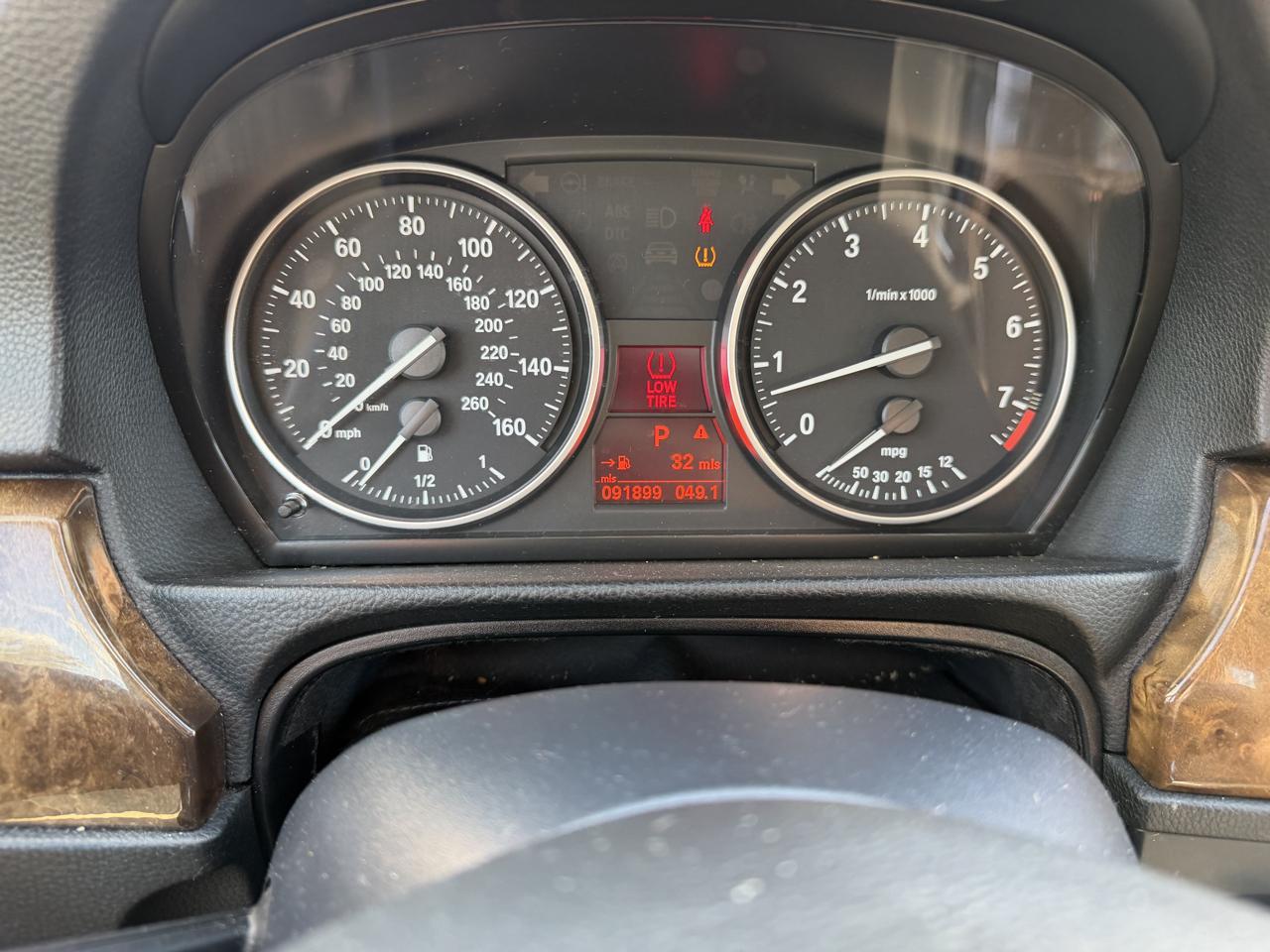BMW 3-Series 328i 2009