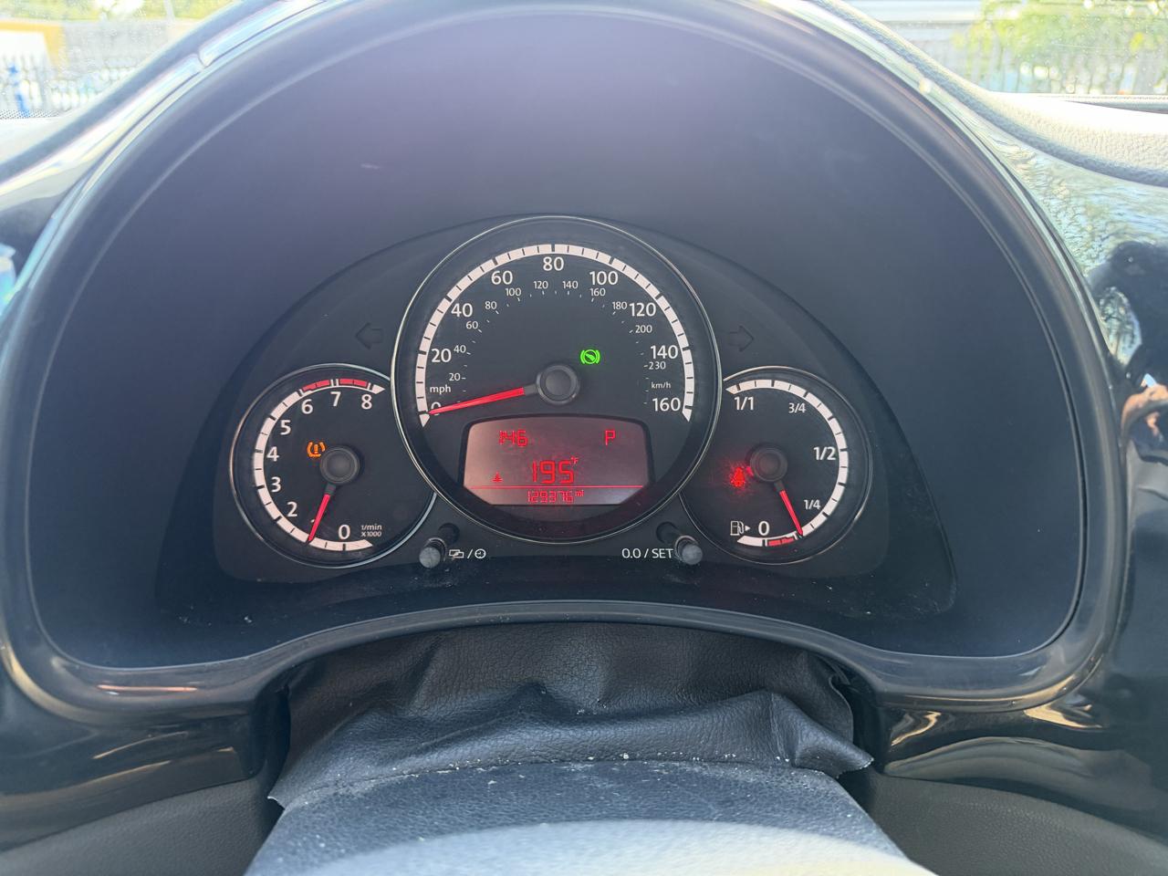Volkswagen Beetle 1.8T Classic 2015