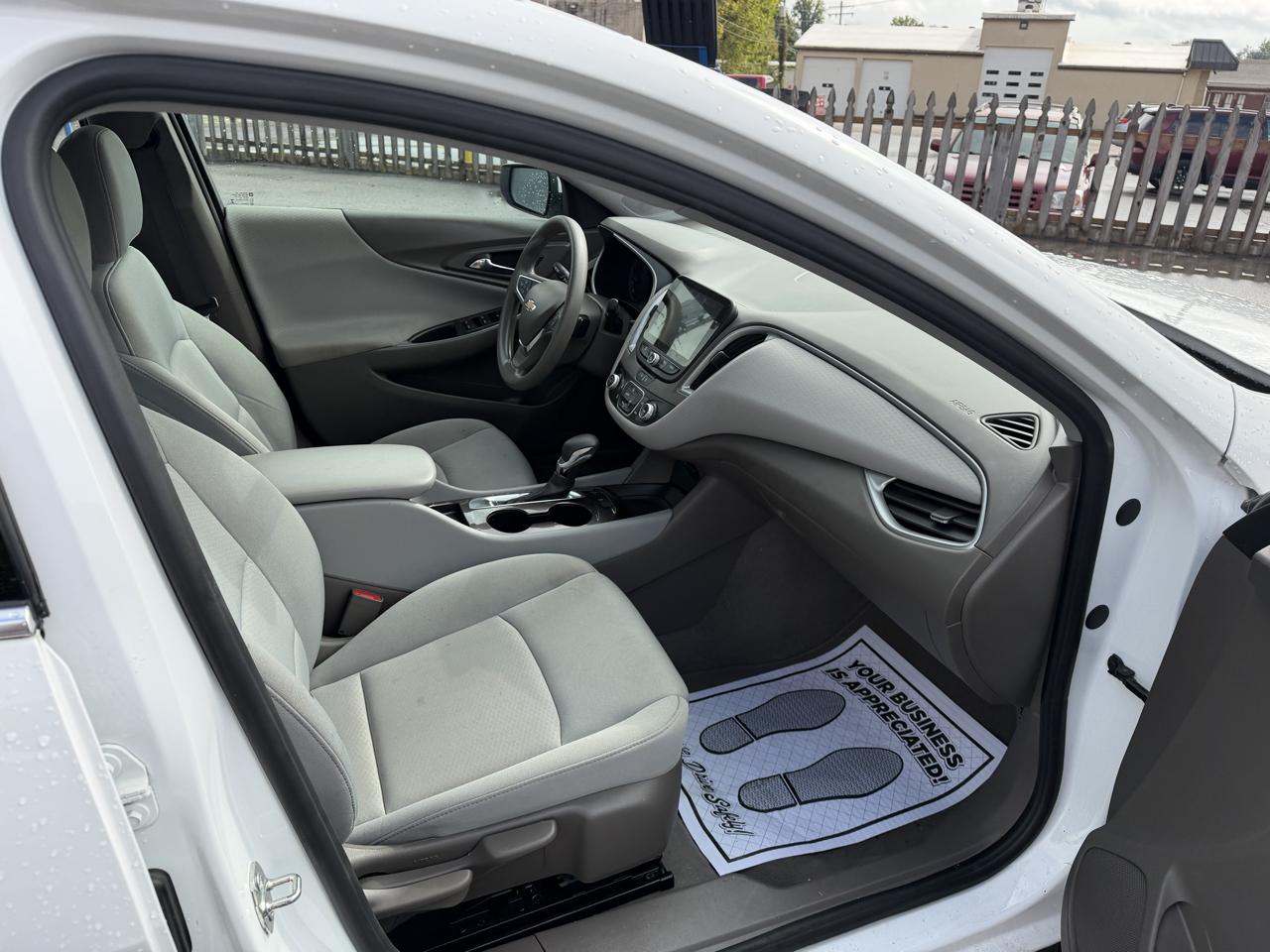 Chevrolet Malibu LS 2021