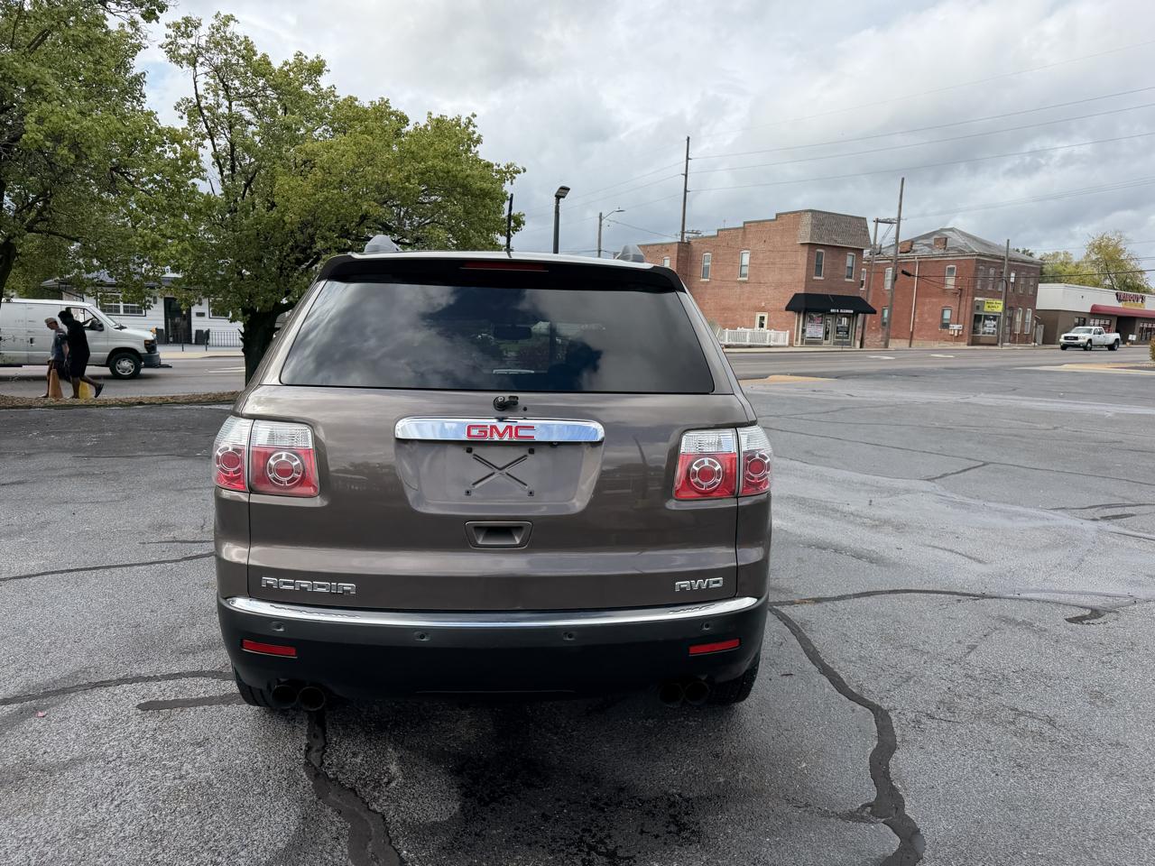GMC Acadia SLE-2 AWD 2012