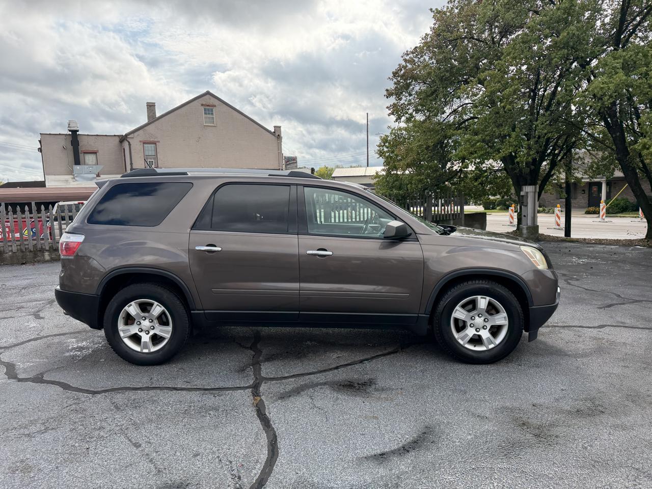 GMC Acadia SLE-2 AWD 2012
